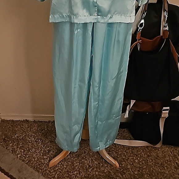 Nordstrom Satin Pajamas - Picture 2 of 4
